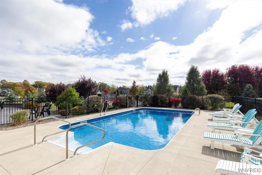 7154 Rolling Meadow Drive, Pendleton, New York 141, Pendleton, New York 14120, 4 Bedrooms Bedrooms, 8 Rooms Rooms,2 BathroomsBathrooms,Residential,For Sale,7154 Rolling Meadow Drive, Pendleton, New York 141,0,B1645344