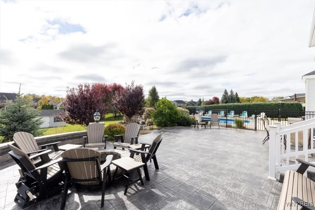 7154 Rolling Meadow Drive, Pendleton, New York 141, Pendleton, New York 14120, 4 Bedrooms Bedrooms, 8 Rooms Rooms,2 BathroomsBathrooms,Residential,For Sale,7154 Rolling Meadow Drive, Pendleton, New York 141,0,B1645344