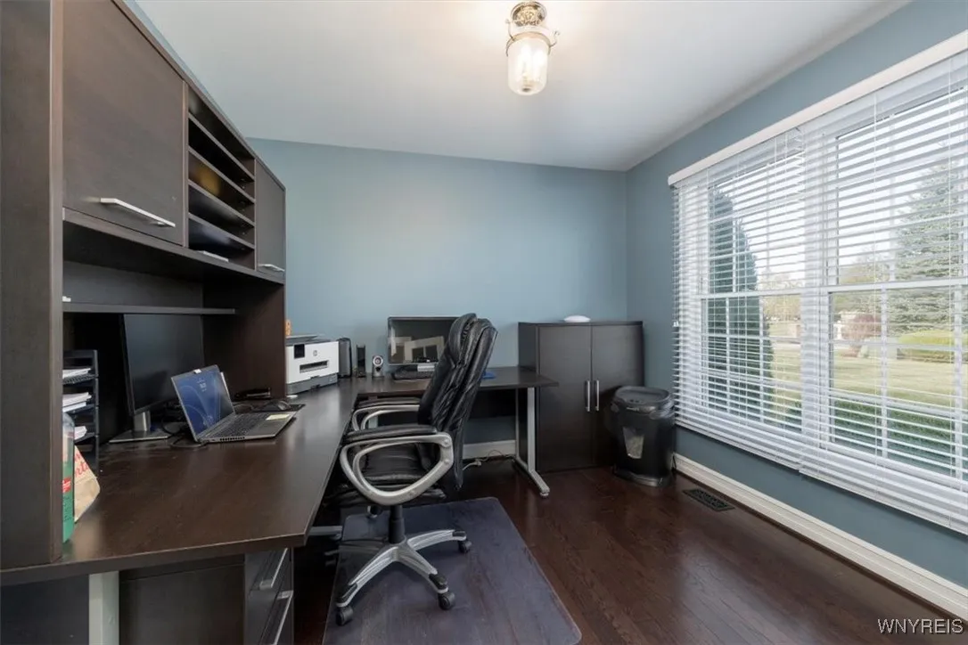 7154 Rolling Meadow Drive, Pendleton, New York 141, Pendleton, New York 14120, 4 Bedrooms Bedrooms, 8 Rooms Rooms,2 BathroomsBathrooms,Residential,For Sale,7154 Rolling Meadow Drive, Pendleton, New York 141,0,B1645344