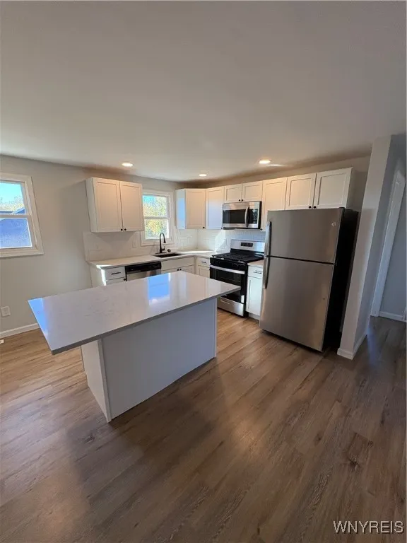 862 Falcon Drive, Lancaster, New York 14043, Lancaster, New York 14043, 3 Bedrooms Bedrooms, 5 Rooms Rooms,1 BathroomBathrooms,Residential Lease,For Rent,862 Falcon Drive, Lancaster, New York 14043,0,B1645558