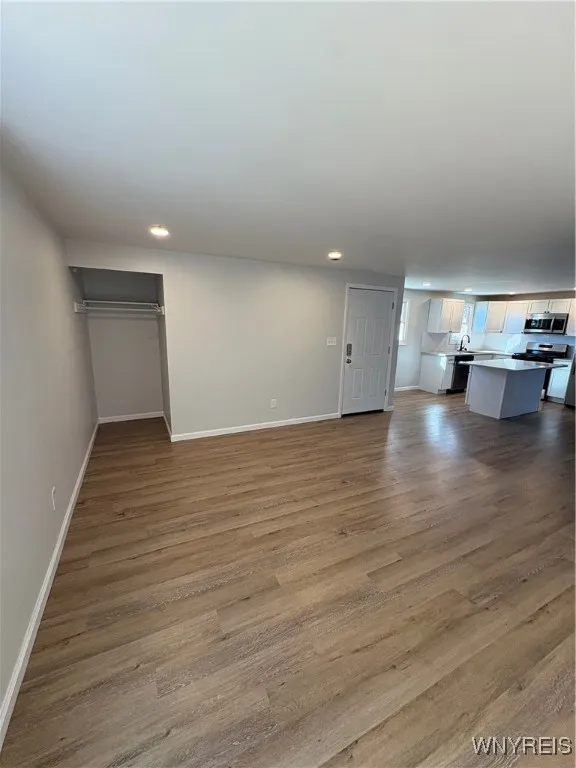 862 Falcon Drive, Lancaster, New York 14043, Lancaster, New York 14043, 3 Bedrooms Bedrooms, 5 Rooms Rooms,1 BathroomBathrooms,Residential Lease,For Rent,862 Falcon Drive, Lancaster, New York 14043,0,B1645558