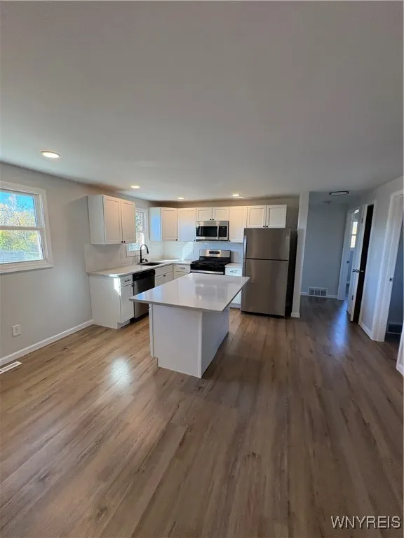 862 Falcon Drive, Lancaster, New York 14043, Lancaster, New York 14043, 3 Bedrooms Bedrooms, 5 Rooms Rooms,1 BathroomBathrooms,Residential Lease,For Rent,862 Falcon Drive, Lancaster, New York 14043,0,B1645558