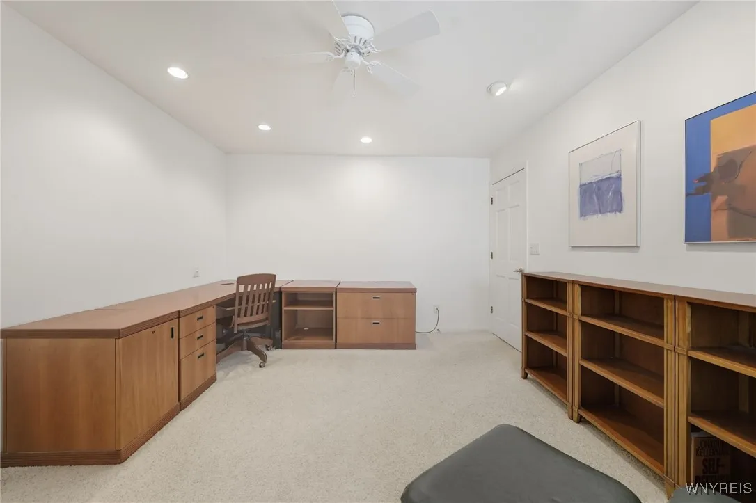 12 Hampton Hill Drive, Amherst, New York 14221, Amherst, New York 14221, 2 Bedrooms Bedrooms, 7 Rooms Rooms,2 BathroomsBathrooms,Residential,For Sale,12 Hampton Hill Drive, Amherst, New York 14221,0,B1645038