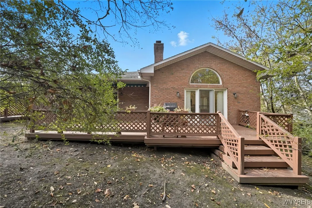 12 Hampton Hill Drive, Amherst, New York 14221, Amherst, New York 14221, 2 Bedrooms Bedrooms, 7 Rooms Rooms,2 BathroomsBathrooms,Residential,For Sale,12 Hampton Hill Drive, Amherst, New York 14221,0,B1645038