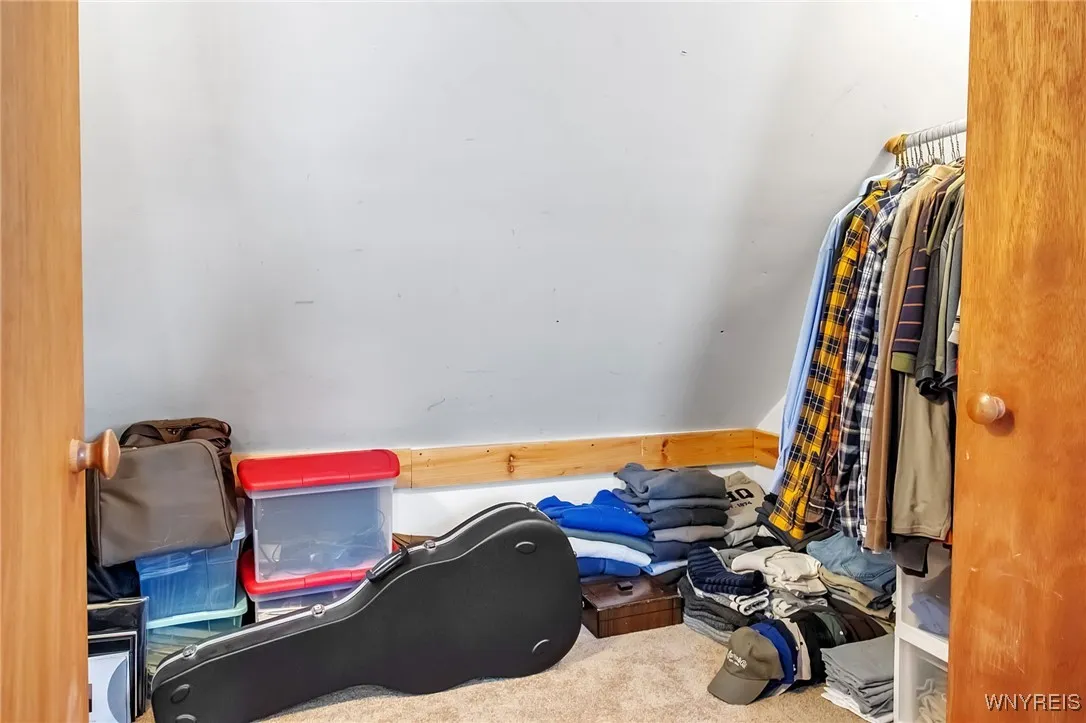 93 Barnsdale Avenue, West Seneca, New York 14224, West Seneca, New York 14224, 3 Bedrooms Bedrooms, 6 Rooms Rooms,1 BathroomBathrooms,Residential,For Sale,93 Barnsdale Avenue, West Seneca, New York 14224,0,B1645193