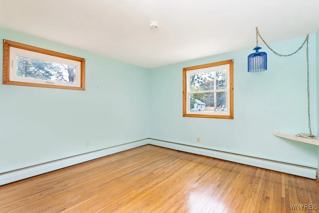 8115 Tonawanda Creek Road, Clarence, New York 1405, Clarence, New York 14051, 3 Bedrooms Bedrooms, 6 Rooms Rooms,1 BathroomBathrooms,Residential,For Sale,8115 Tonawanda Creek Road, Clarence, New York 1405,0,B1645474