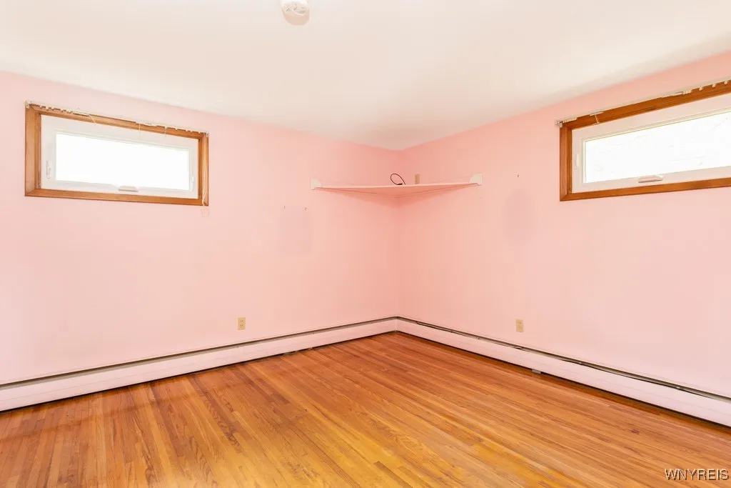 8115 Tonawanda Creek Road, Clarence, New York 1405, Clarence, New York 14051, 3 Bedrooms Bedrooms, 6 Rooms Rooms,1 BathroomBathrooms,Residential,For Sale,8115 Tonawanda Creek Road, Clarence, New York 1405,0,B1645474