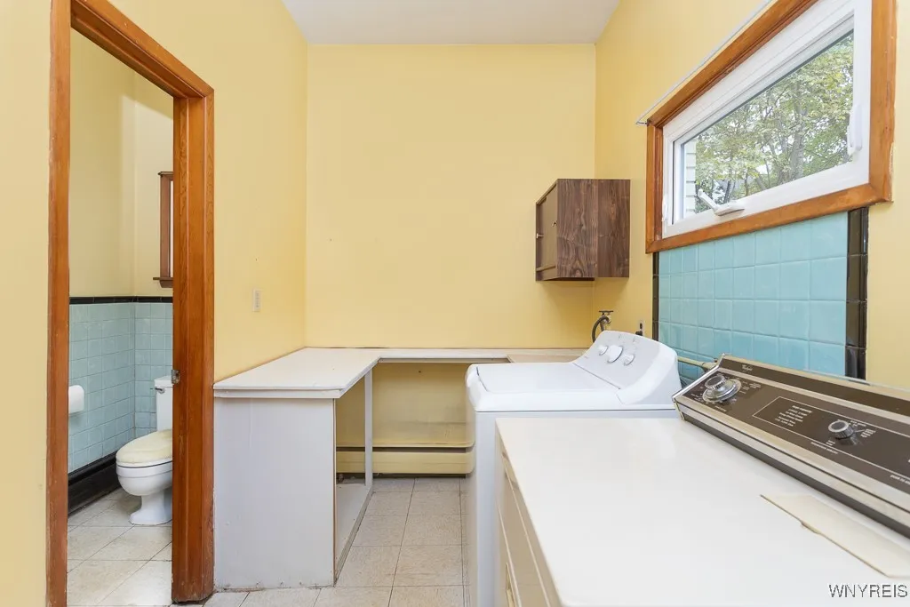 8115 Tonawanda Creek Road, Clarence, New York 1405, Clarence, New York 14051, 3 Bedrooms Bedrooms, 6 Rooms Rooms,1 BathroomBathrooms,Residential,For Sale,8115 Tonawanda Creek Road, Clarence, New York 1405,0,B1645474