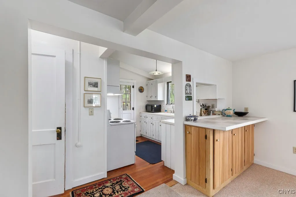 3435 East Lake Road, Skaneateles, New York 13152, Skaneateles, New York 13152, 4 Bedrooms Bedrooms, 9 Rooms Rooms,1 BathroomBathrooms,Residential,For Sale,3435 East Lake Road, Skaneateles, New York 13152,0,S1645542