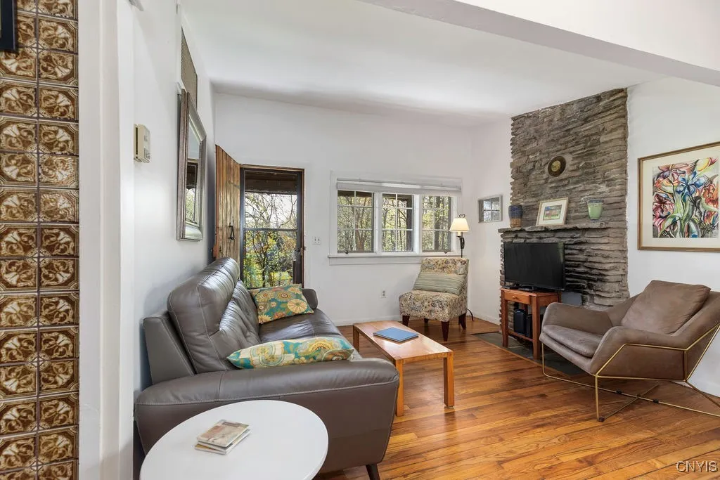 3435 East Lake Road, Skaneateles, New York 13152, Skaneateles, New York 13152, 4 Bedrooms Bedrooms, 9 Rooms Rooms,1 BathroomBathrooms,Residential,For Sale,3435 East Lake Road, Skaneateles, New York 13152,0,S1645542