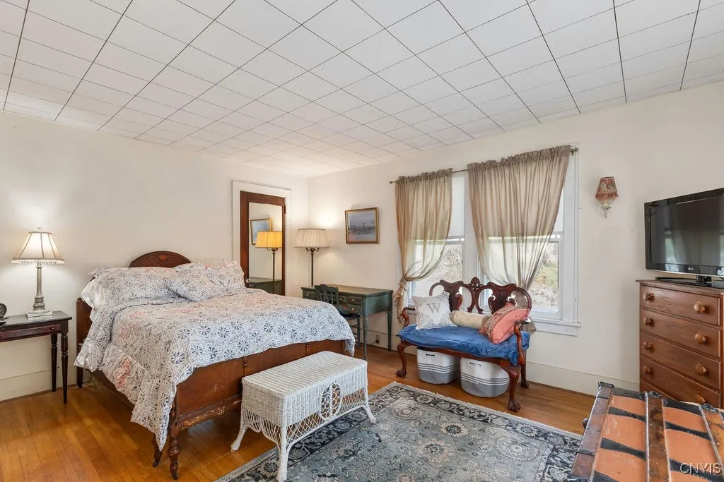 3435 East Lake Road, Skaneateles, New York 13152, Skaneateles, New York 13152, 4 Bedrooms Bedrooms, 9 Rooms Rooms,1 BathroomBathrooms,Residential,For Sale,3435 East Lake Road, Skaneateles, New York 13152,0,S1645542
