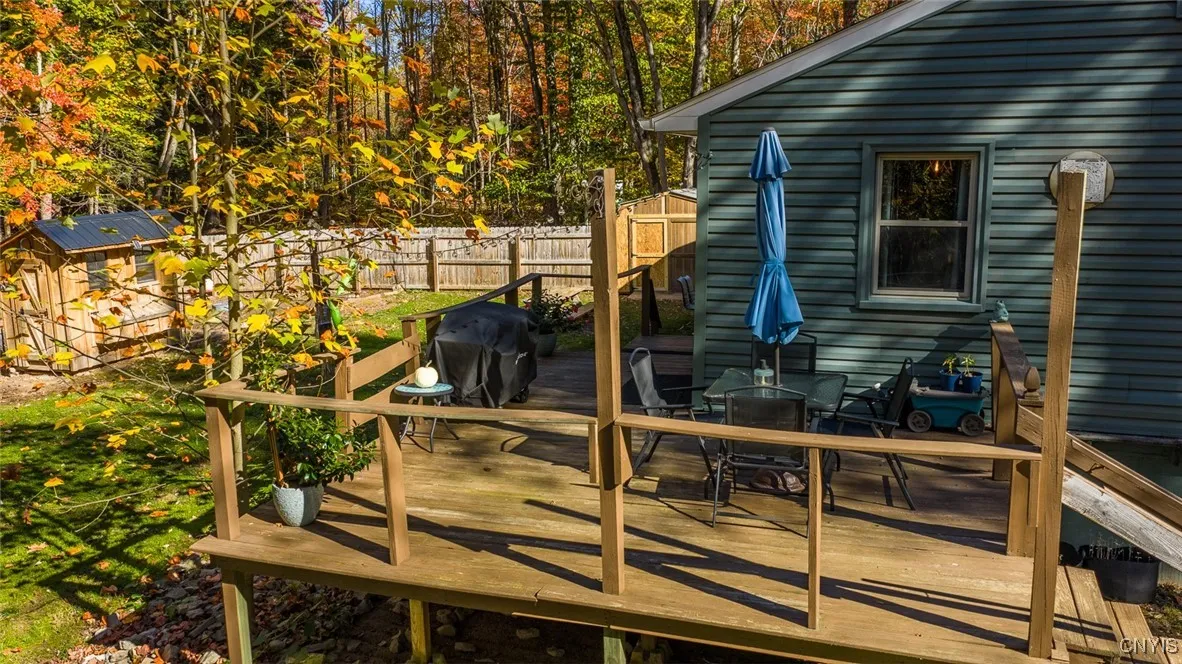 5001 Hill Road, Verona, New York 13421, Verona, New York 13421, 3 Bedrooms Bedrooms, 6 Rooms Rooms,2 BathroomsBathrooms,Residential,For Sale,5001 Hill Road, Verona, New York 13421,0,S1645244