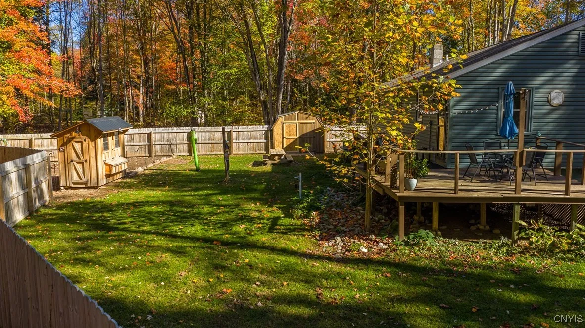 5001 Hill Road, Verona, New York 13421, Verona, New York 13421, 3 Bedrooms Bedrooms, 6 Rooms Rooms,2 BathroomsBathrooms,Residential,For Sale,5001 Hill Road, Verona, New York 13421,0,S1645244