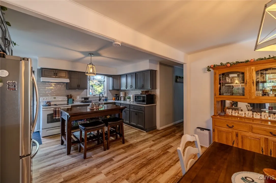 5001 Hill Road, Verona, New York 13421, Verona, New York 13421, 3 Bedrooms Bedrooms, 6 Rooms Rooms,2 BathroomsBathrooms,Residential,For Sale,5001 Hill Road, Verona, New York 13421,0,S1645244