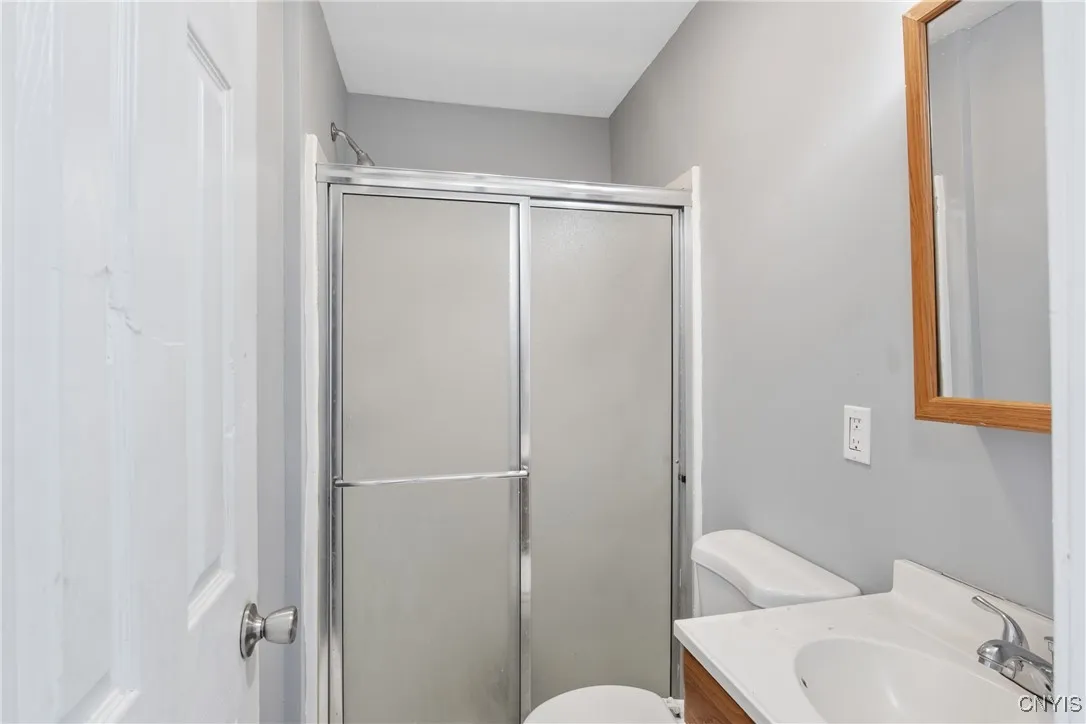 1002 Butternut Street, Syracuse, New York 13208, Syracuse, New York 13208, 8 Bedrooms Bedrooms, ,4 BathroomsBathrooms,Residential,For Sale,1002 Butternut Street, Syracuse, New York 13208,0,S1645589