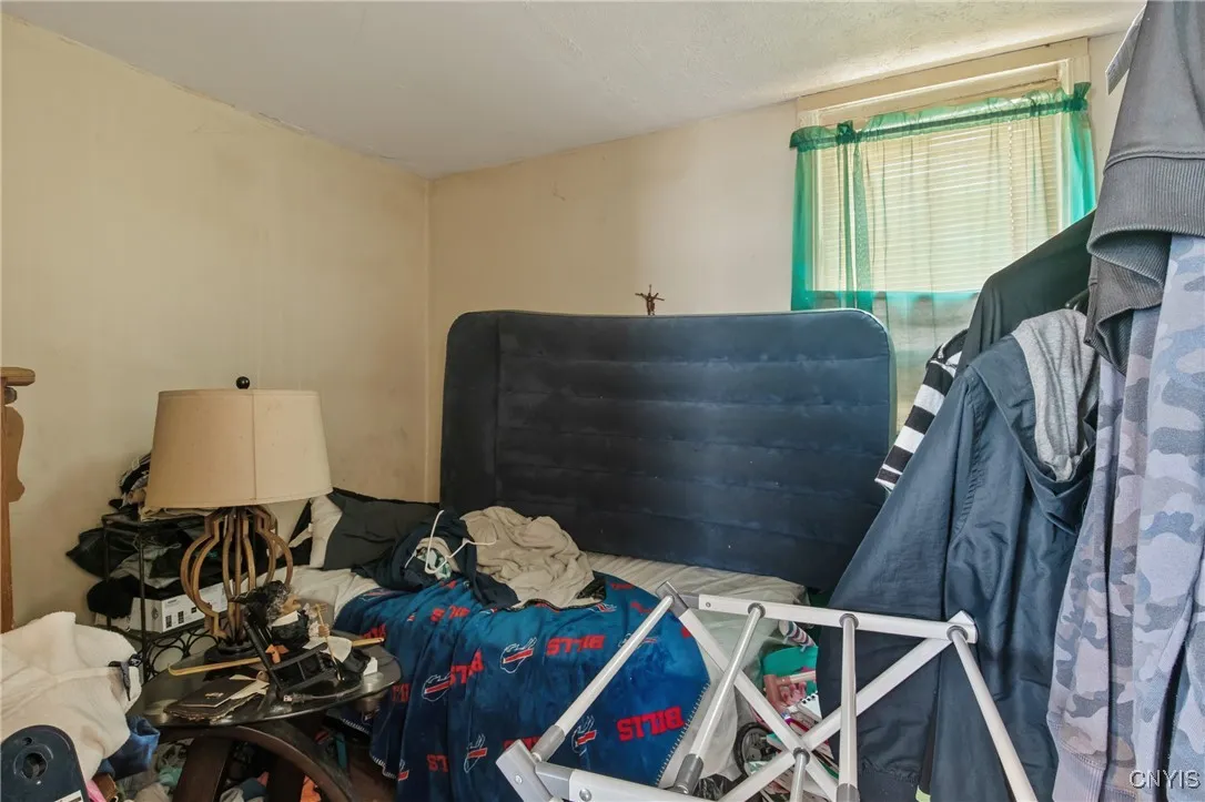 1002 Butternut Street, Syracuse, New York 13208, Syracuse, New York 13208, 8 Bedrooms Bedrooms, ,4 BathroomsBathrooms,Residential,For Sale,1002 Butternut Street, Syracuse, New York 13208,0,S1645589