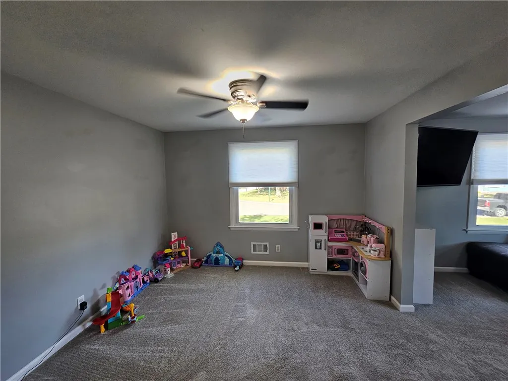 3 Candlewick Drive, Sweden, New York 14420, Sweden, New York 14420, 5 Bedrooms Bedrooms, 11 Rooms Rooms,2 BathroomsBathrooms,Residential,For Sale,3 Candlewick Drive, Sweden, New York 14420,0,R1645567