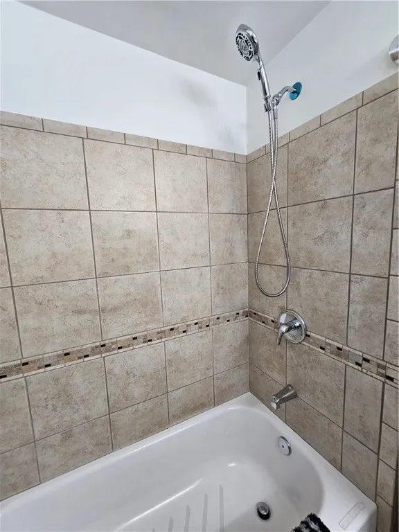 3 Candlewick Drive, Sweden, New York 14420, Sweden, New York 14420, 5 Bedrooms Bedrooms, 11 Rooms Rooms,2 BathroomsBathrooms,Residential,For Sale,3 Candlewick Drive, Sweden, New York 14420,0,R1645567