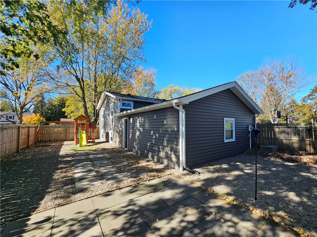 3 Candlewick Drive, Sweden, New York 14420, Sweden, New York 14420, 5 Bedrooms Bedrooms, 11 Rooms Rooms,2 BathroomsBathrooms,Residential,For Sale,3 Candlewick Drive, Sweden, New York 14420,0,R1645567