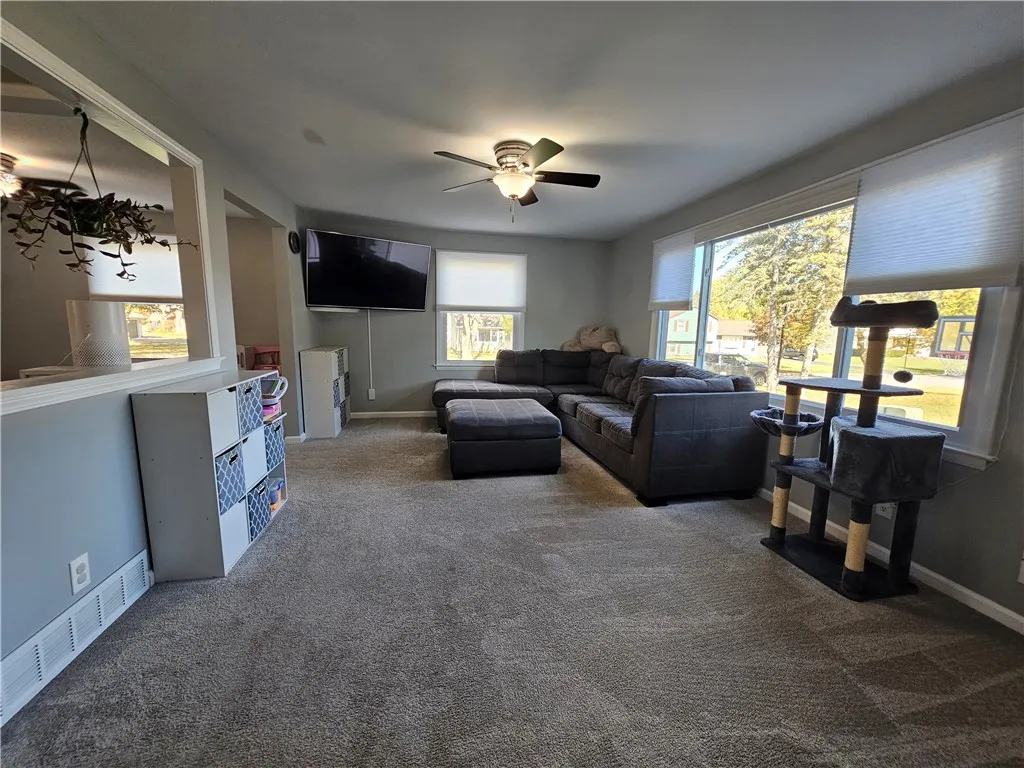 3 Candlewick Drive, Sweden, New York 14420, Sweden, New York 14420, 5 Bedrooms Bedrooms, 11 Rooms Rooms,2 BathroomsBathrooms,Residential,For Sale,3 Candlewick Drive, Sweden, New York 14420,0,R1645567