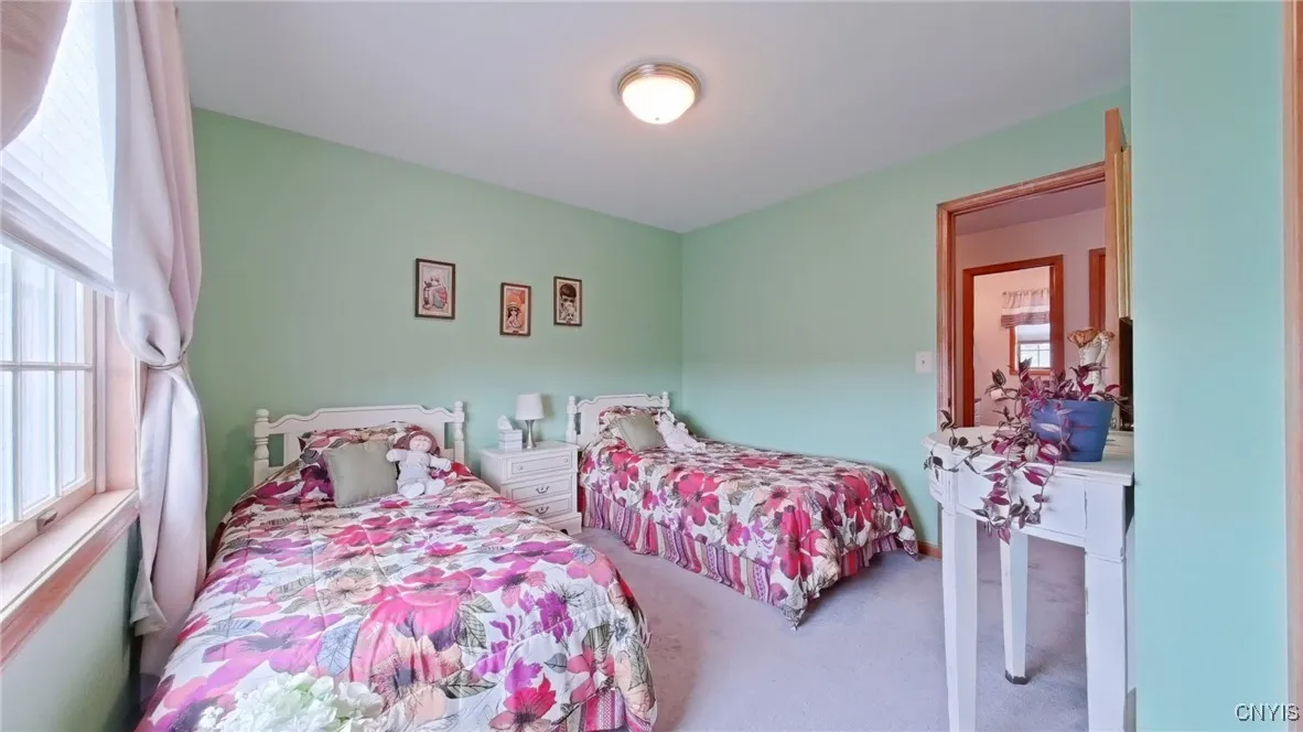 15 Jonathan Court, Whitestown, New York 13492, Whitestown, New York 13492, 4 Bedrooms Bedrooms, 12 Rooms Rooms,2 BathroomsBathrooms,Residential,For Sale,15 Jonathan Court, Whitestown, New York 13492,0,S1644574