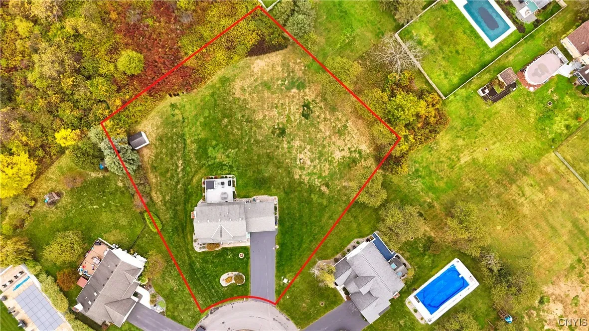 15 Jonathan Court, Whitestown, New York 13492, Whitestown, New York 13492, 4 Bedrooms Bedrooms, 12 Rooms Rooms,2 BathroomsBathrooms,Residential,For Sale,15 Jonathan Court, Whitestown, New York 13492,0,S1644574