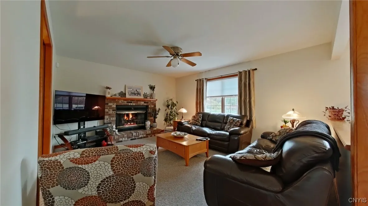 15 Jonathan Court, Whitestown, New York 13492, Whitestown, New York 13492, 4 Bedrooms Bedrooms, 12 Rooms Rooms,2 BathroomsBathrooms,Residential,For Sale,15 Jonathan Court, Whitestown, New York 13492,0,S1644574