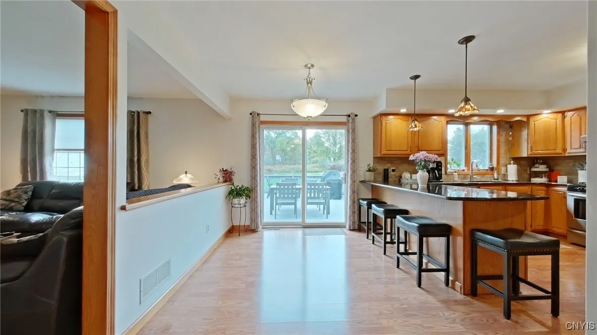 15 Jonathan Court, Whitestown, New York 13492, Whitestown, New York 13492, 4 Bedrooms Bedrooms, 12 Rooms Rooms,2 BathroomsBathrooms,Residential,For Sale,15 Jonathan Court, Whitestown, New York 13492,0,S1644574