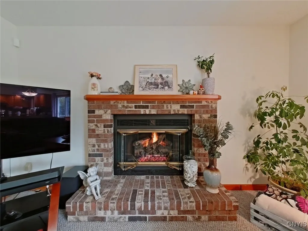 15 Jonathan Court, Whitestown, New York 13492, Whitestown, New York 13492, 4 Bedrooms Bedrooms, 12 Rooms Rooms,2 BathroomsBathrooms,Residential,For Sale,15 Jonathan Court, Whitestown, New York 13492,0,S1644574