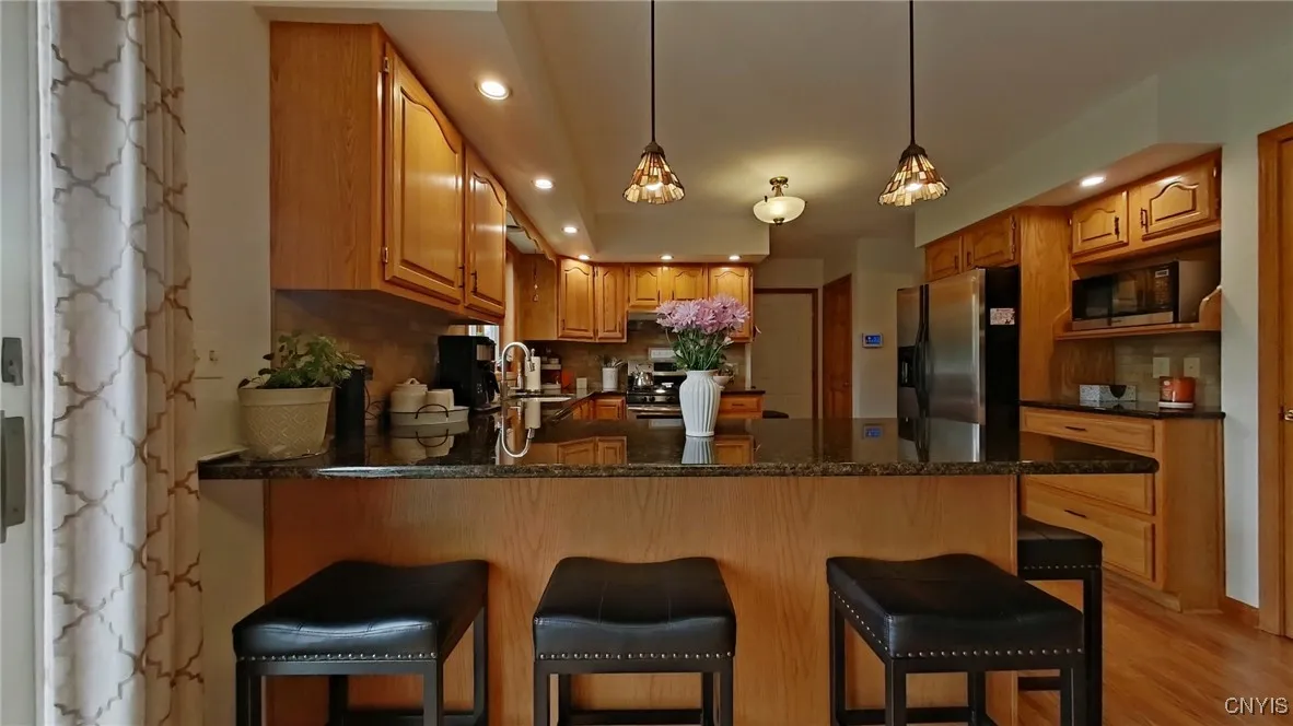 15 Jonathan Court, Whitestown, New York 13492, Whitestown, New York 13492, 4 Bedrooms Bedrooms, 12 Rooms Rooms,2 BathroomsBathrooms,Residential,For Sale,15 Jonathan Court, Whitestown, New York 13492,0,S1644574