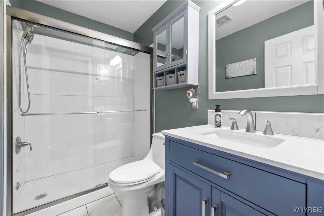 6461 Hackberry Drive, Hamburg, New York 14085, Hamburg, New York 14085, 3 Bedrooms Bedrooms, 6 Rooms Rooms,2 BathroomsBathrooms,Residential,For Sale,6461 Hackberry Drive, Hamburg, New York 14085,0,B1645113