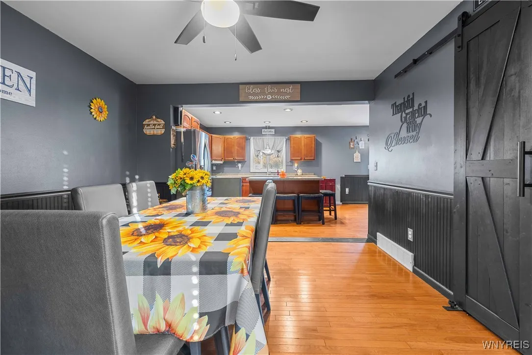 6461 Hackberry Drive, Hamburg, New York 14085, Hamburg, New York 14085, 3 Bedrooms Bedrooms, 6 Rooms Rooms,2 BathroomsBathrooms,Residential,For Sale,6461 Hackberry Drive, Hamburg, New York 14085,0,B1645113