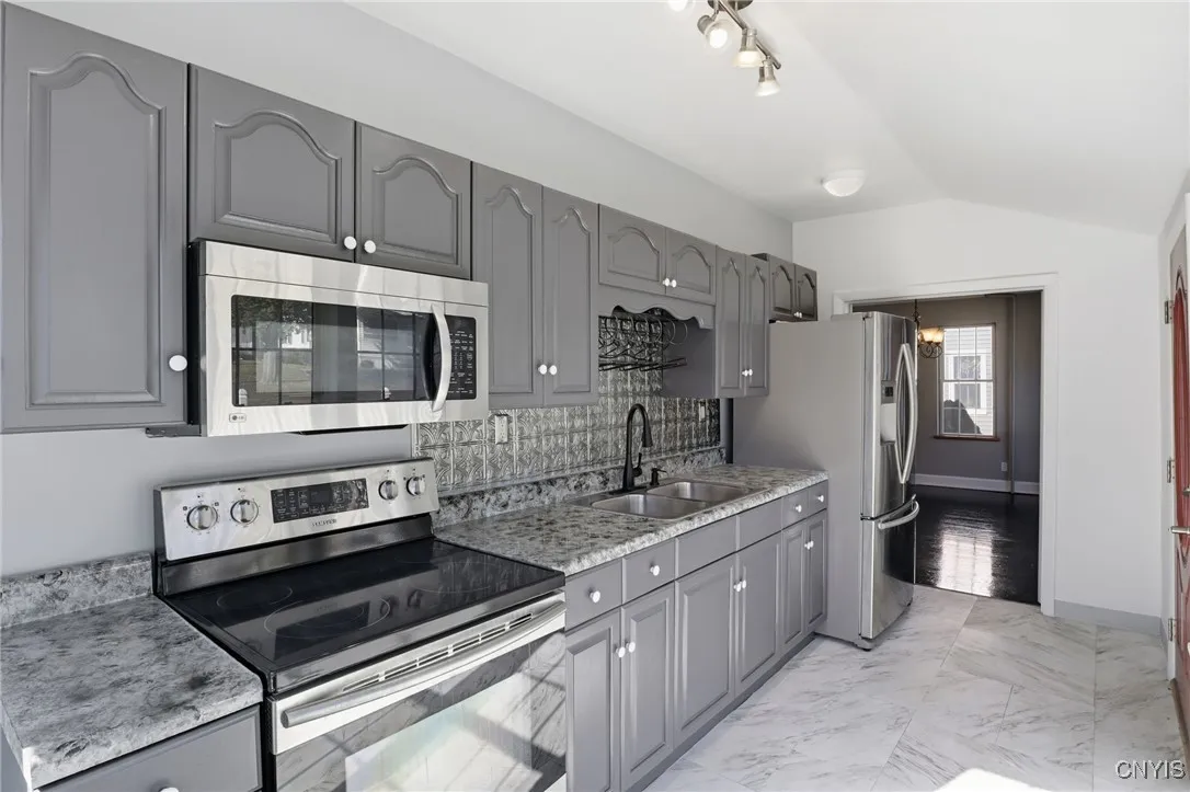 293 Rochester Street, Avon, New York 14414, Avon, New York 14414, 4 Bedrooms Bedrooms, 7 Rooms Rooms,2 BathroomsBathrooms,Residential,For Sale,293 Rochester Street, Avon, New York 14414,0,S1645600