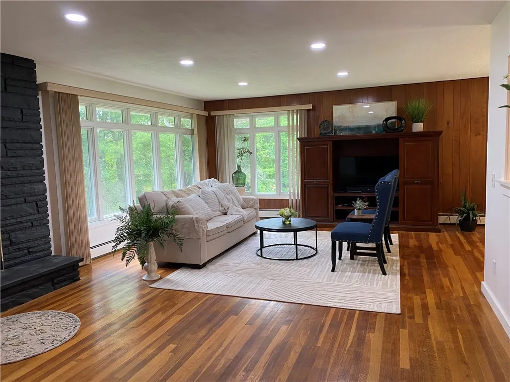 2115 Hornby Road, Orange, New York 14812, Orange, New York 14812, 4 Bedrooms Bedrooms, 8 Rooms Rooms,2 BathroomsBathrooms,Residential,For Sale,2115 Hornby Road, Orange, New York 14812,0,R1645156