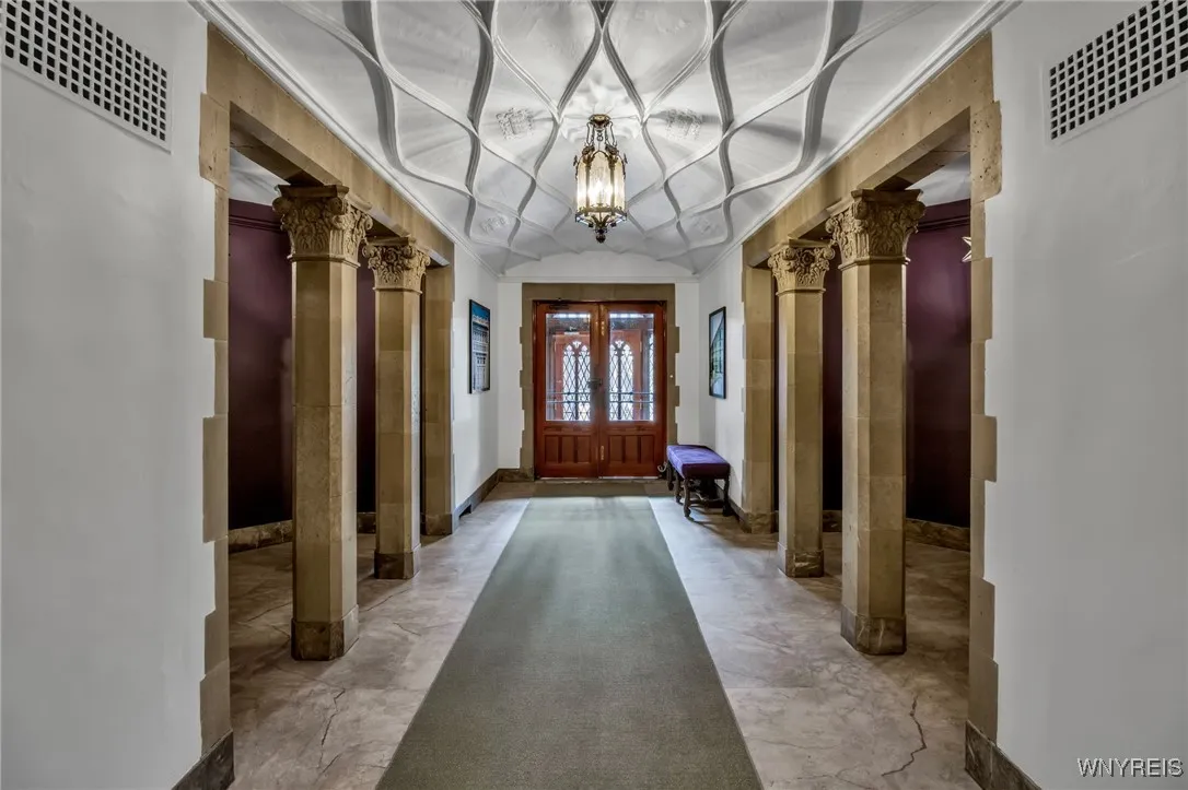 800 West Ferry Street 3b, Buffalo, New York 14222, Buffalo, New York 14222, 1 Bedroom Bedrooms, 3 Rooms Rooms,1 BathroomBathrooms,Residential,For Sale,800 West Ferry Street 3b, Buffalo, New York 14222,0,B1645166