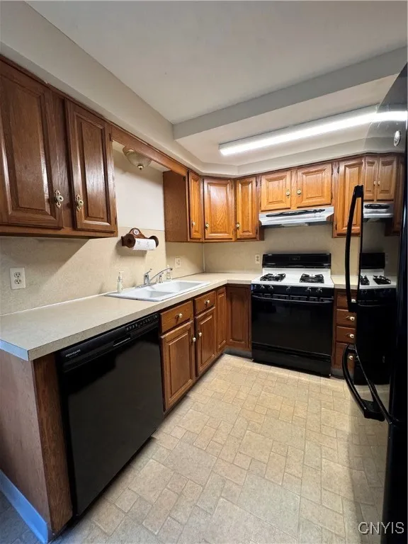 7019 East Taft Road, Cicero, New York 13057, Cicero, New York 13057, 4 Bedrooms Bedrooms, 9 Rooms Rooms,2 BathroomsBathrooms,Residential Lease,For Rent,7019 East Taft Road, Cicero, New York 13057,0,S1644416