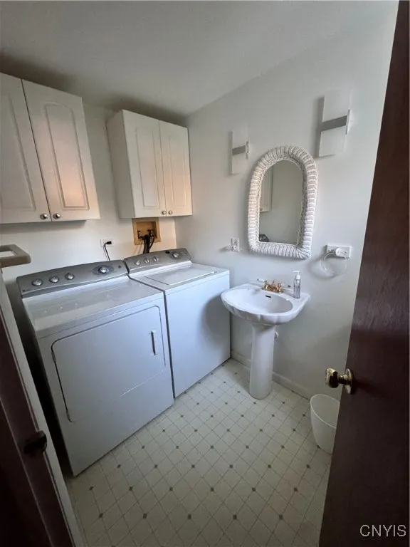 7019 East Taft Road, Cicero, New York 13057, Cicero, New York 13057, 4 Bedrooms Bedrooms, 9 Rooms Rooms,2 BathroomsBathrooms,Residential Lease,For Rent,7019 East Taft Road, Cicero, New York 13057,0,S1644416