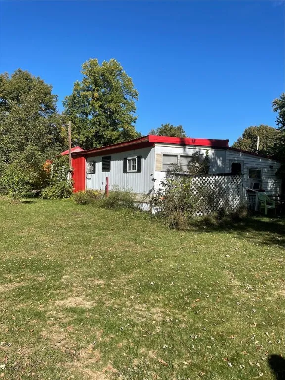 13118 Hanlon Road, Carlton, New York 14411, Carlton, New York 14411, 2 Bedrooms Bedrooms, 5 Rooms Rooms,1 BathroomBathrooms,Residential,For Sale,13118 Hanlon Road, Carlton, New York 14411,0,R1645614