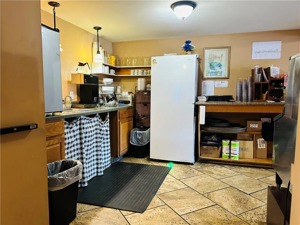 192 Delaware Street, Walton, New York 13856, Walton, New York 13856, ,Commercial Sale,For Sale,192 Delaware Street, Walton, New York 13856,0,R1645348