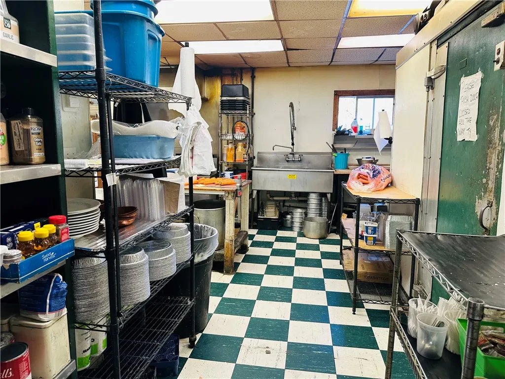 192 Delaware Street, Walton, New York 13856, Walton, New York 13856, ,Commercial Sale,For Sale,192 Delaware Street, Walton, New York 13856,0,R1645348