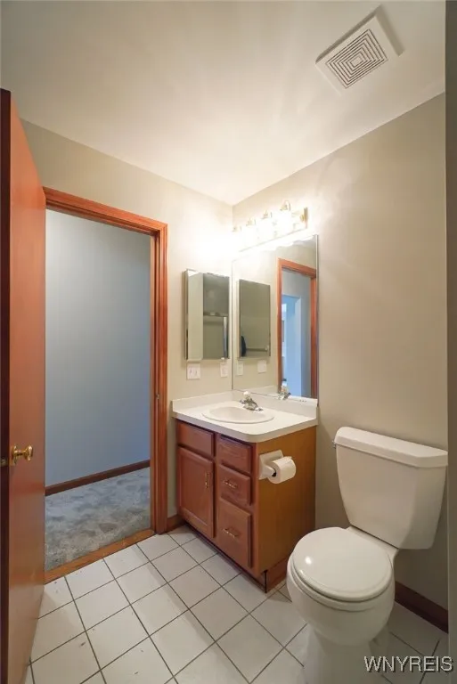 3499 Creekview Drive, Hamburg, New York 14075, Hamburg, New York 14075, 3 Bedrooms Bedrooms, 8 Rooms Rooms,2 BathroomsBathrooms,Residential,For Sale,3499 Creekview Drive, Hamburg, New York 14075,0,B1645608