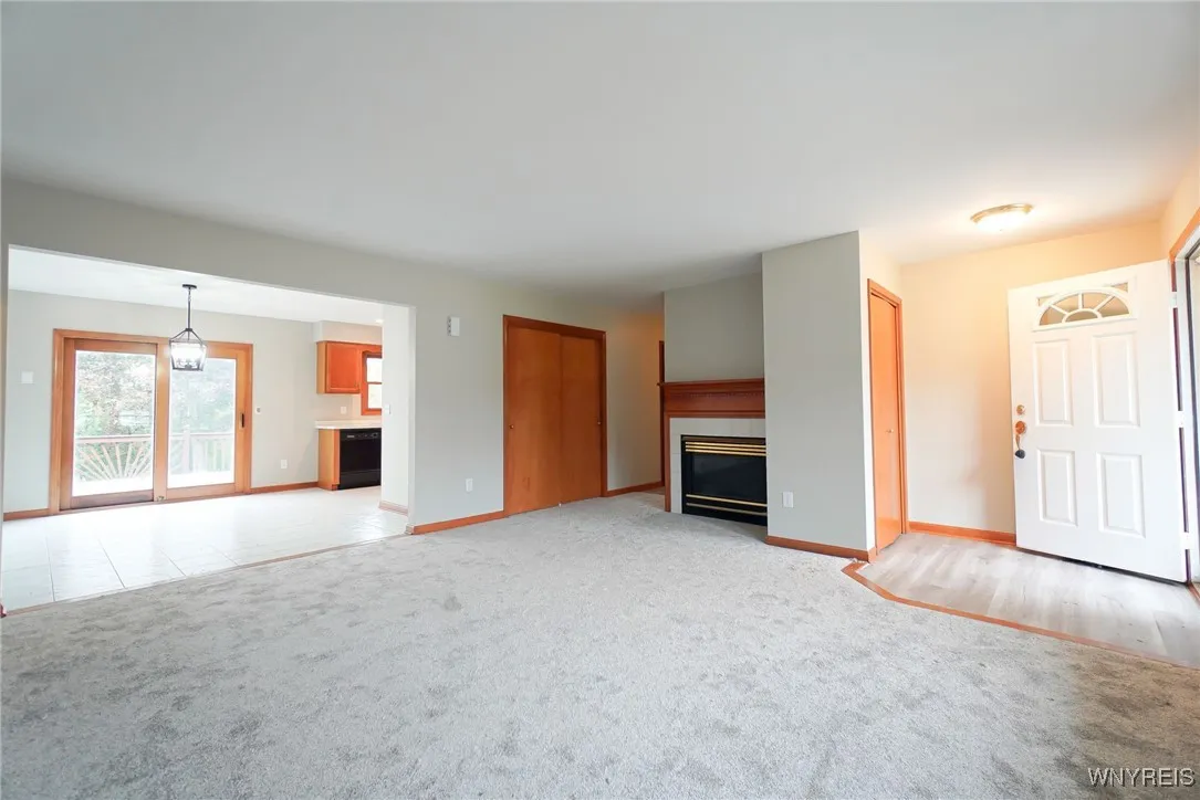 3499 Creekview Drive, Hamburg, New York 14075, Hamburg, New York 14075, 3 Bedrooms Bedrooms, 8 Rooms Rooms,2 BathroomsBathrooms,Residential,For Sale,3499 Creekview Drive, Hamburg, New York 14075,0,B1645608