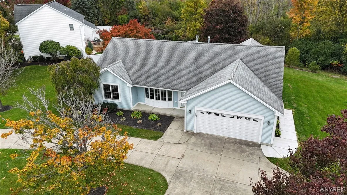 3499 Creekview Drive, Hamburg, New York 14075, Hamburg, New York 14075, 3 Bedrooms Bedrooms, 8 Rooms Rooms,2 BathroomsBathrooms,Residential,For Sale,3499 Creekview Drive, Hamburg, New York 14075,0,B1645608