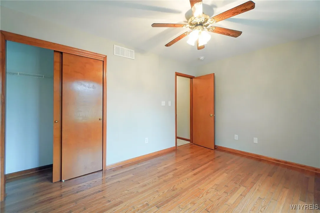 3499 Creekview Drive, Hamburg, New York 14075, Hamburg, New York 14075, 3 Bedrooms Bedrooms, 8 Rooms Rooms,2 BathroomsBathrooms,Residential,For Sale,3499 Creekview Drive, Hamburg, New York 14075,0,B1645608
