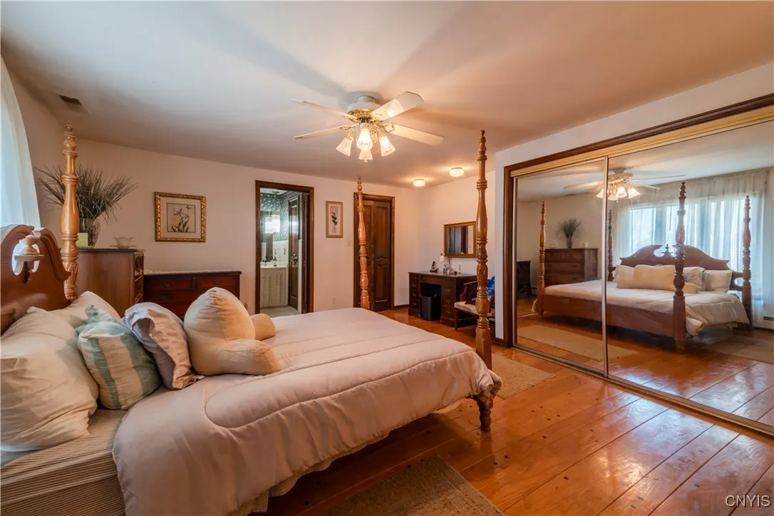 110 Bellshire Lane, Syracuse, New York 13208, Syracuse, New York 13208, 3 Bedrooms Bedrooms, 7 Rooms Rooms,2 BathroomsBathrooms,Residential,For Sale,110 Bellshire Lane, Syracuse, New York 13208,0,S1645394