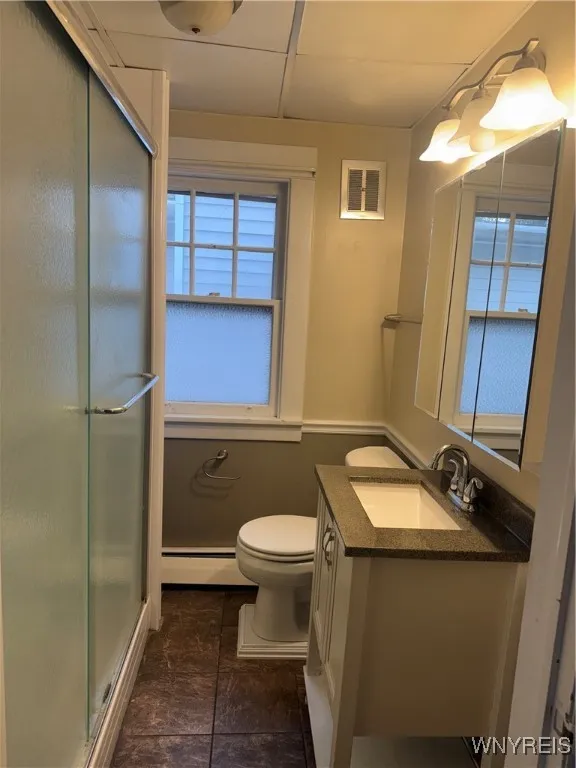 94 Washington Avenue Lower, Tonawanda, New York 14, Tonawanda, New York 14217, 1 Bedroom Bedrooms, 4 Rooms Rooms,1 BathroomBathrooms,Residential Lease,For Rent,94 Washington Avenue Lower, Tonawanda, New York 14,0,B1645629