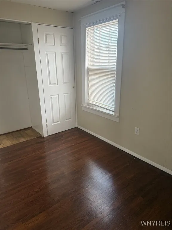 94 Washington Avenue Lower, Tonawanda, New York 14, Tonawanda, New York 14217, 1 Bedroom Bedrooms, 4 Rooms Rooms,1 BathroomBathrooms,Residential Lease,For Rent,94 Washington Avenue Lower, Tonawanda, New York 14,0,B1645629