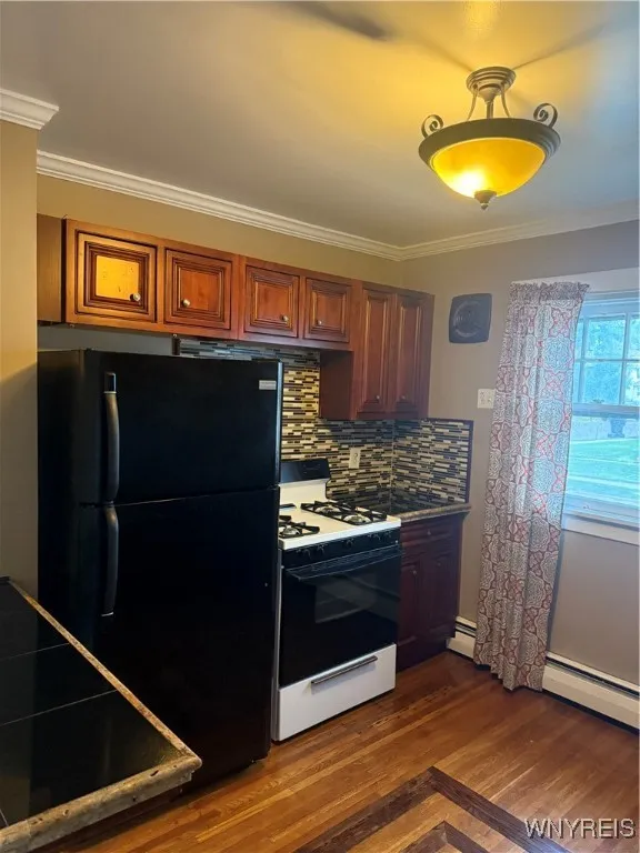 94 Washington Avenue Lower, Tonawanda, New York 14, Tonawanda, New York 14217, 1 Bedroom Bedrooms, 4 Rooms Rooms,1 BathroomBathrooms,Residential Lease,For Rent,94 Washington Avenue Lower, Tonawanda, New York 14,0,B1645629