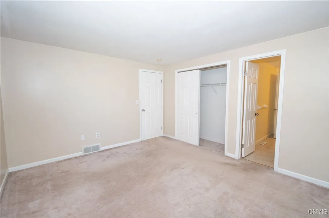 6407 Fantail Lane, Cicero, New York 13039, Cicero, New York 13039, 3 Bedrooms Bedrooms, 6 Rooms Rooms,2 BathroomsBathrooms,Residential,For Sale,6407 Fantail Lane, Cicero, New York 13039,0,S1645622