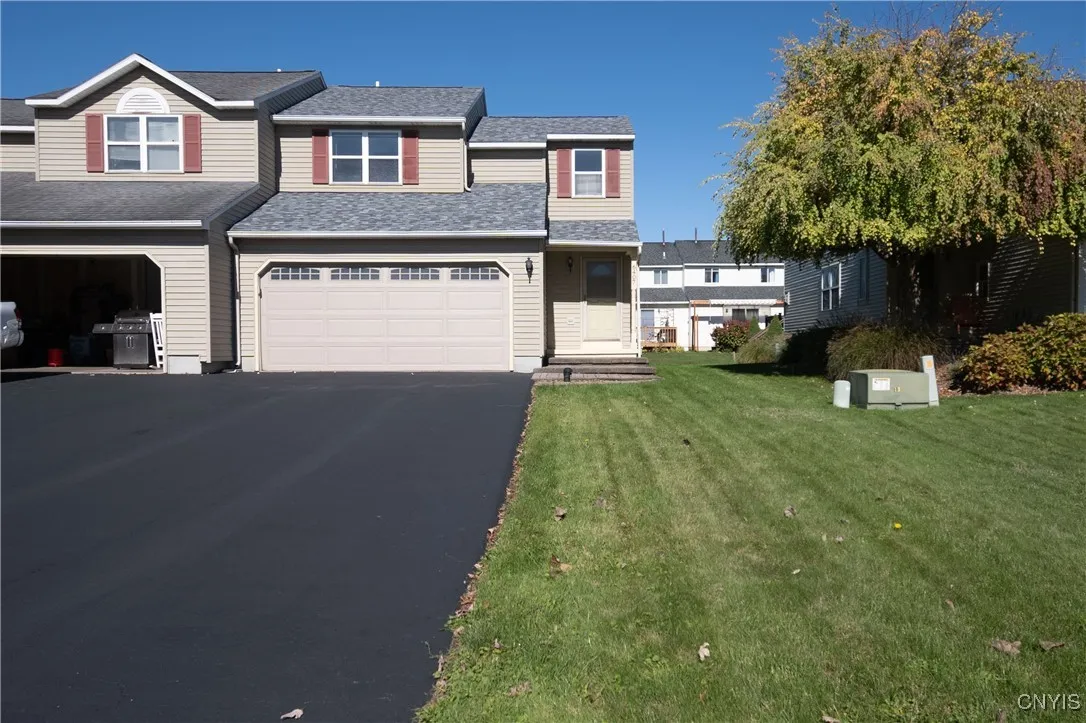 6407 Fantail Lane, Cicero, New York 13039, Cicero, New York 13039, 3 Bedrooms Bedrooms, 6 Rooms Rooms,2 BathroomsBathrooms,Residential,For Sale,6407 Fantail Lane, Cicero, New York 13039,0,S1645622